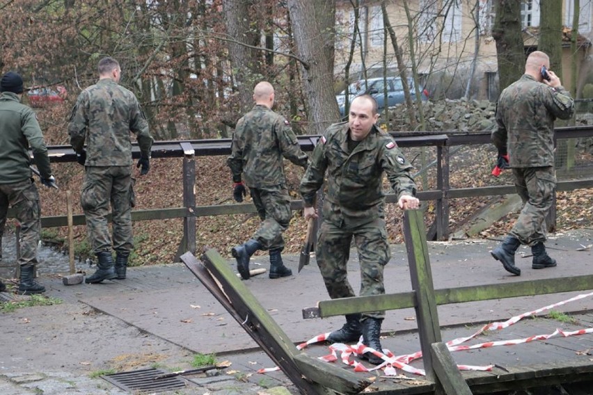 Ruszył remont mostu nad Paklicą przy muzeum