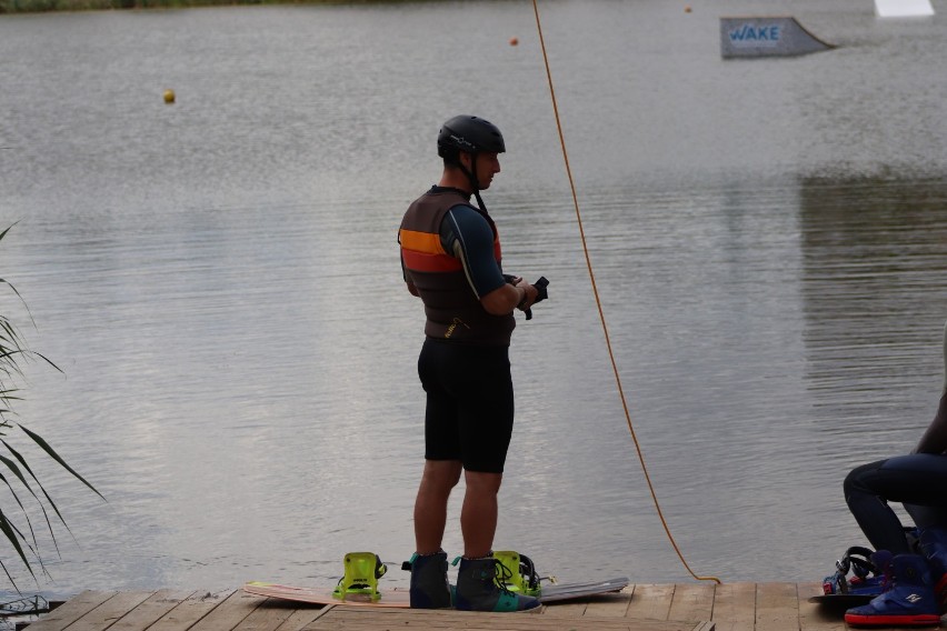 Wake Park Gniezno poleca się na sierpień.