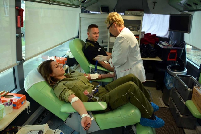 Zgorzelec: Funkcjonariusze Straży Granicznej honorowo oddali krew