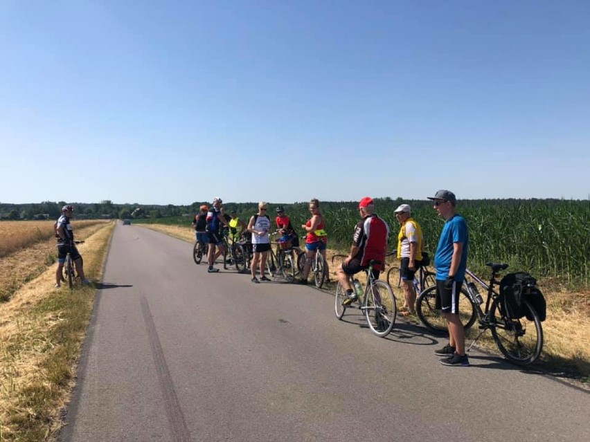 Niedzielno-piknikowy przejazd rowerowy po drogach powiatów zduńskowolskiego i łaskiego