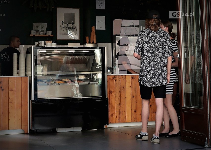 Akademia Morska w Szczecinie zaprosiła maturzystów na lody. Zobacz zdjęcia