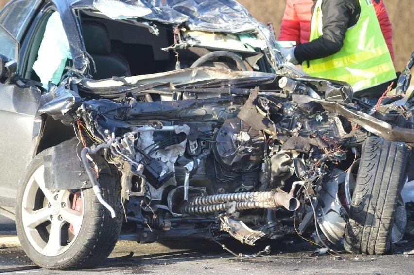 Śmiertelny wypadek w Jędrzychowicach z narkotykami w tle. Policja prowadzi dwa śledztwa