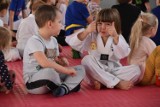 Sport w Śremie: rodzinny trening z grupą Wesołek Team - dobra zabawa dla dużych i małych [ZDJĘCIA]