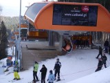Zamieszanie pod narciarskimi wyciągami w Karpaczu