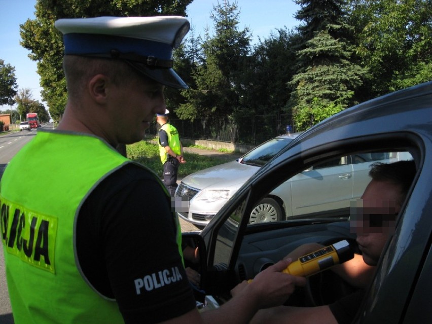 Policja w Kaliszu i WORD rozdawały kierowcom alkotesty
