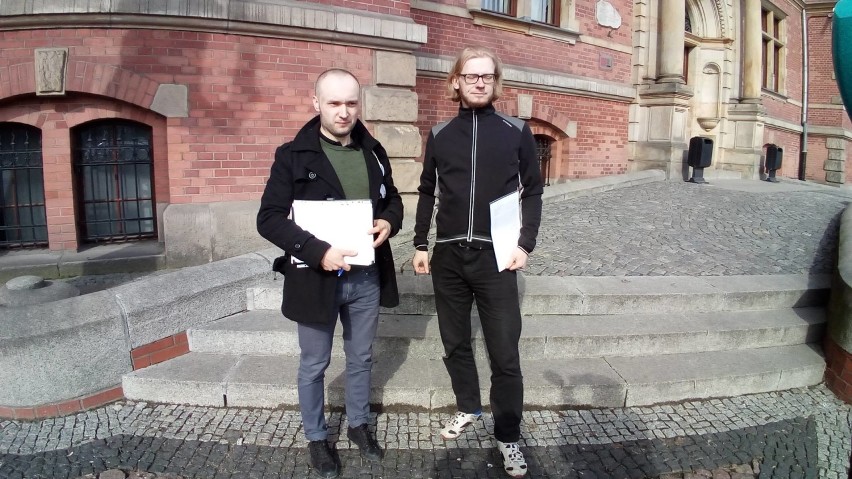 Działacze z gdańskiej lewicy złożyli pismo 23 marca