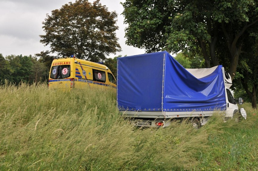 Wypadek przed Śremem na drodze 434 2 czerwca 2014. Citroen...