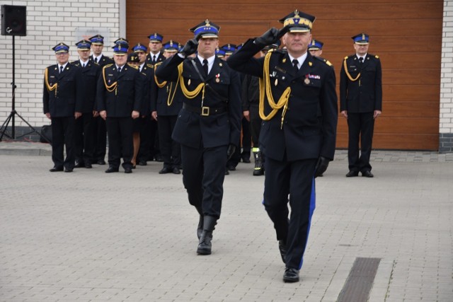 O nowych wozach dla strażaków OSP nadbrygadier Janusz Halak  poinformował podczas powiatowych obchodów Dnia Strażaka w Nakle