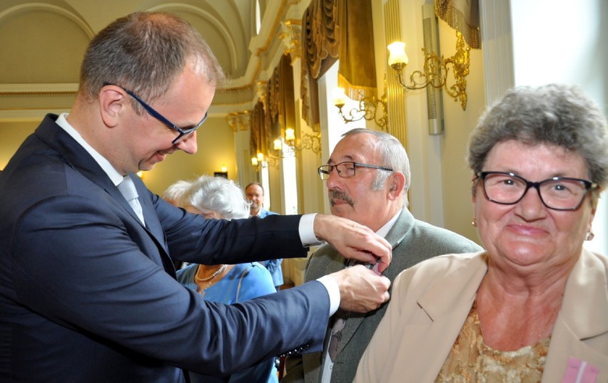 W urokliwych wnętrzach reprezentacyjnej sali Przemyskiej...