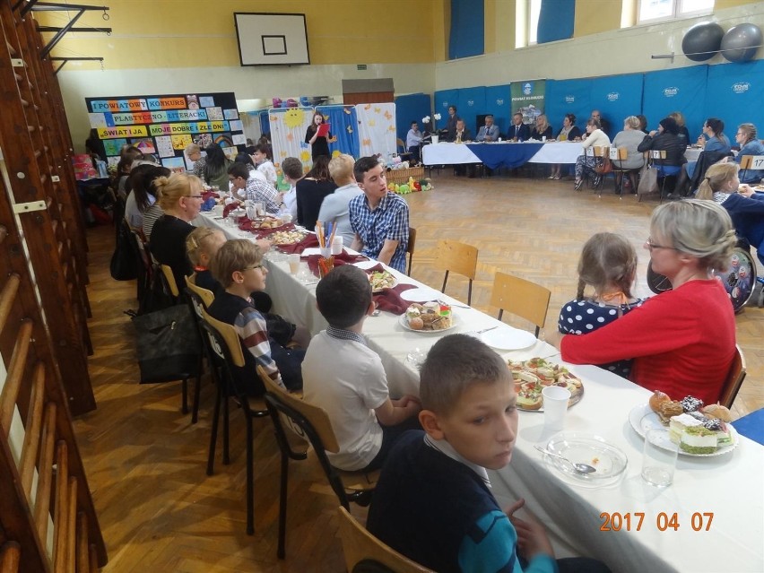 Konkurs dla niepełnosprawnych – Gimnazjum w Kłobucku nagrodziło zwycięzców