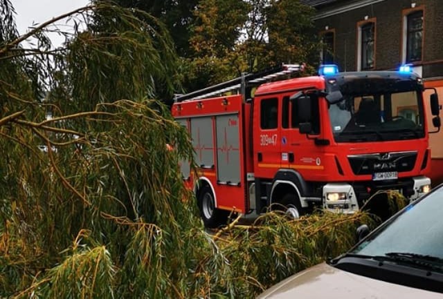 Ulewny deszcz i silny wiatr dały się we znaki również mieszkańcom Kostrzyna.