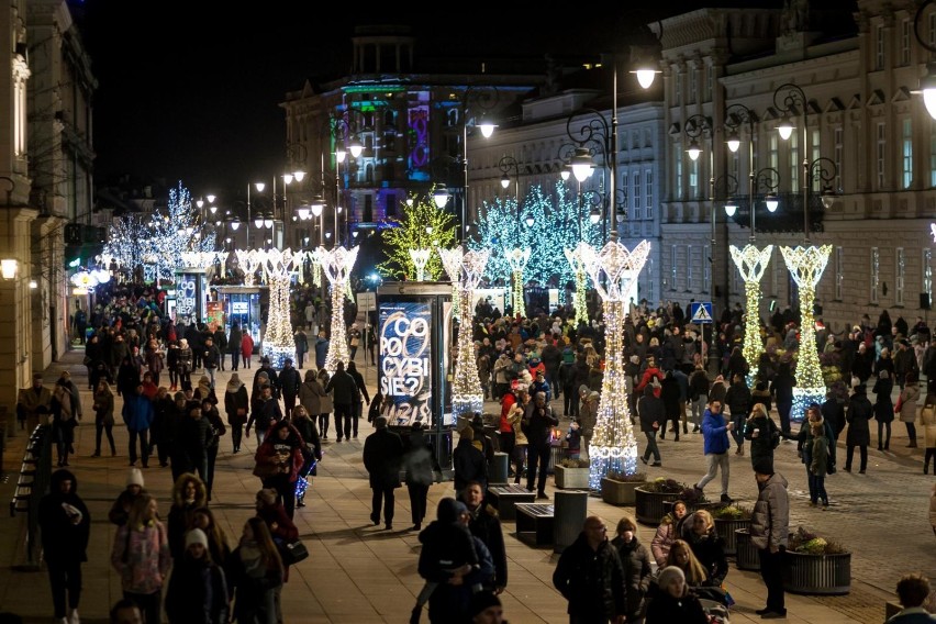 Święta Warszawa 2018. Życzenia na Święta i Sylwestra,...