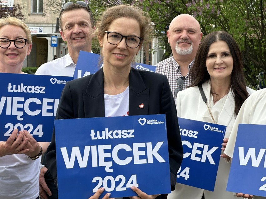 Koalicja Obywatelska z większością w radzie miasta Radomska. Łukasz Więcek: "Chcemy współpracować z każdym". FILM