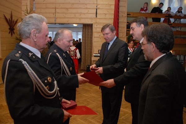 Krzyże Zasługi za społeczne działanie i strażacką ofiarność [ZDJĘCIA]