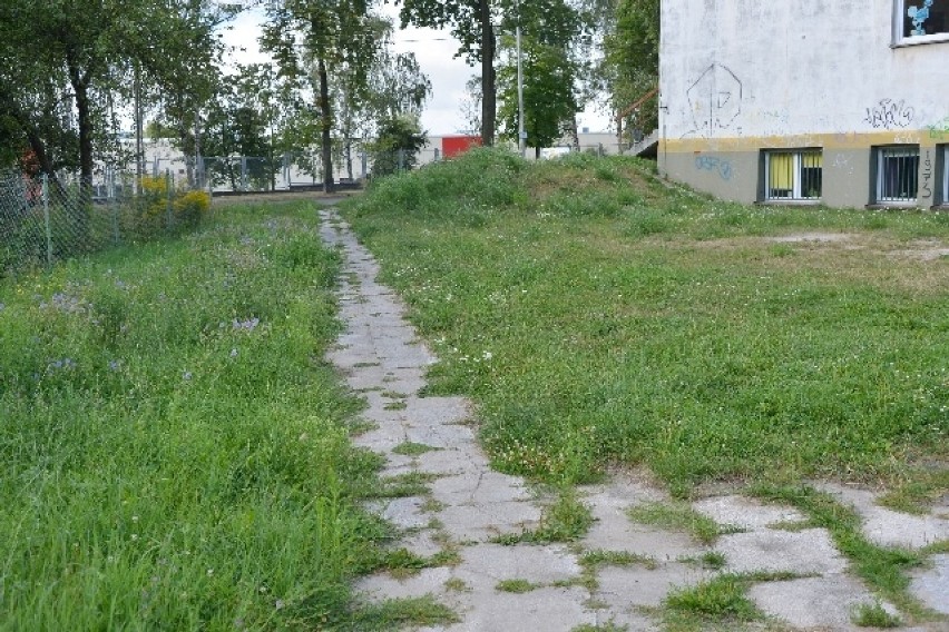 Fatalny stan chodnika w Kielcach