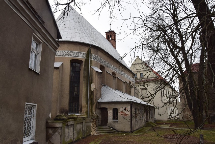 Gmina Wieluń kupuje kościół i plebanię od ewangelików za 1 mln zł. Niszczejące obiekty sakralne docelowo zagospodaruje muzeum 