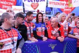 Wielkoorkiestrowa sztafeta cyklistów z Kalisza pojechała do Warszawy. FOTO