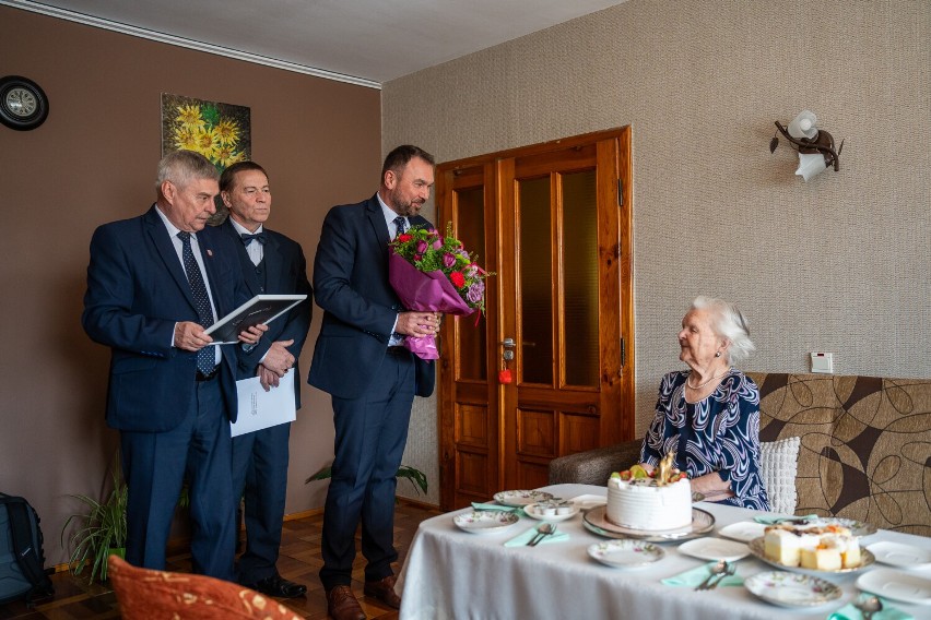 Oborniczanka Świętuje 100 urodziny! Pani Stanisława Nowakowska zdradza swój przepis na długowieczność