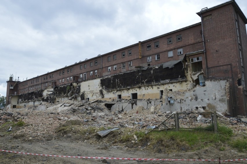 Tak wyglądało wyburzanie stilonowskiego budynku tzw. folii....