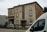 Poznań: 3-letnia dziewczynka zginęła od ciosu nożem. Policja zatrzymała matkę. Dziecko zmarło w szpitalu