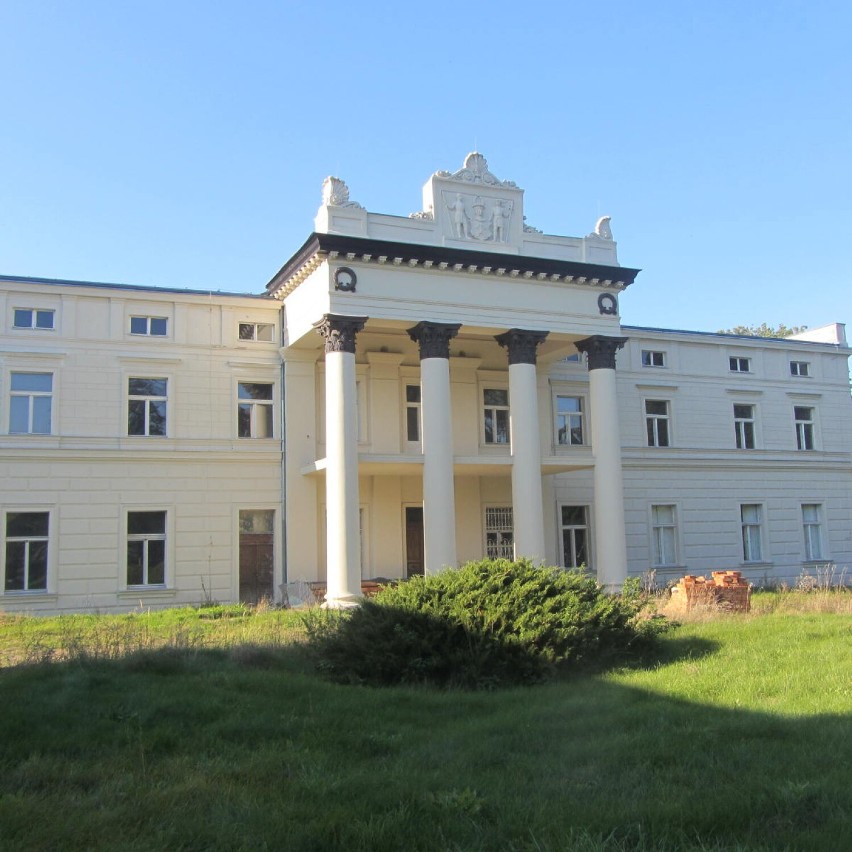 Pałac w Głuchowie, czyli wspomnienie rodu Żółtowskich