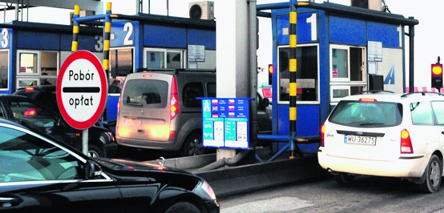 Przejazd autostradą A4 od grudnia znów podrożał.  Pociąg i bus z Katowic do Krakowa są już tańsze