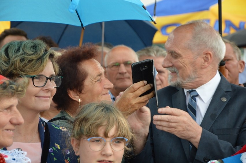 Prezes PiS Jarosław Kaczyński na Pikniku Rodzinnym w...