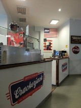 Crackerjack Snack Bar w Kartuzach - jedyne takie burgery na Kaszubach