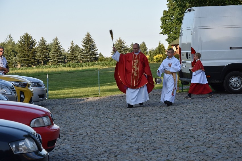 Dzisiaj świętego Krzysztofa, patrona kierowców. W wielu parafiach odbyło się poświecenie pojazdów. Tak było w sanktuarium w Kobylance