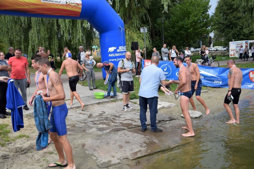 Sportowe zakończenie wakacji w Chodzieży: Czyli pływanie, tenis, piłka, siatkówka i rowery [FOTO]