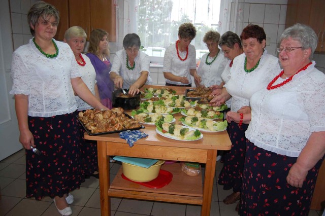 Dzień Seniora w Kołdowie - na zdjęciu panie z Koła Gospodyń Wiejskich w Kołdowie