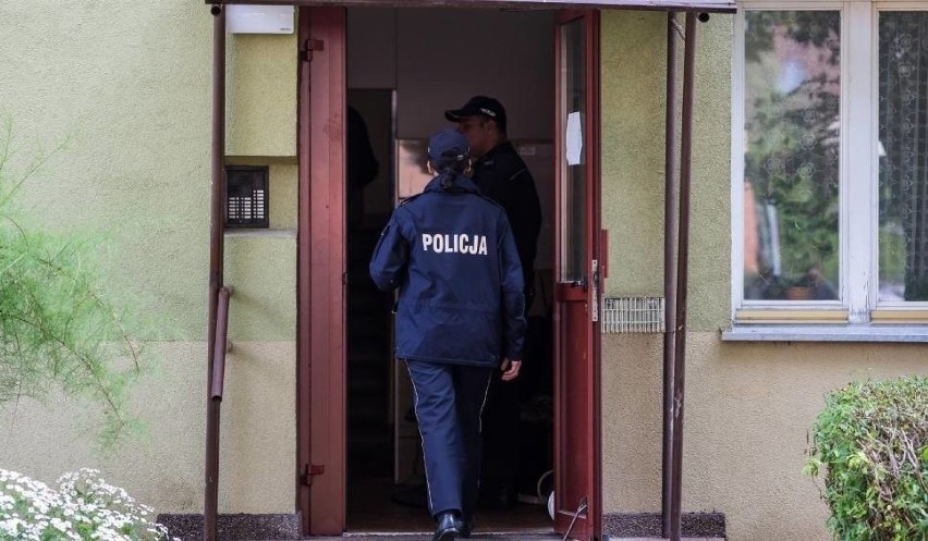 Sąd  nakazał skazanemu, aby tytułem zadośćuczynienia wpłacił...