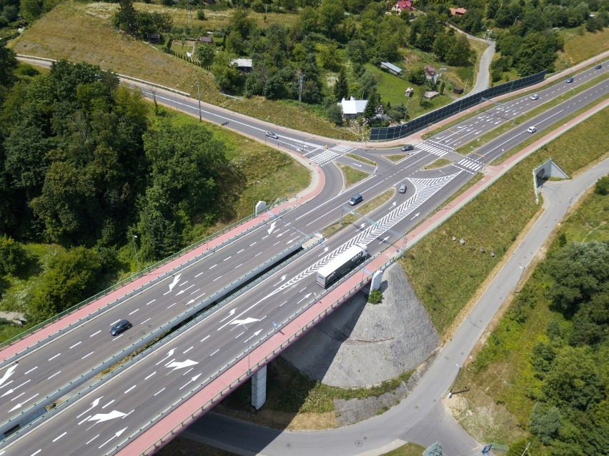 Czy teraz będzie tutaj bezpiecznie? Zmienili organizację ruchu na obwodnicy Przemyśla [ZDJĘCIA]