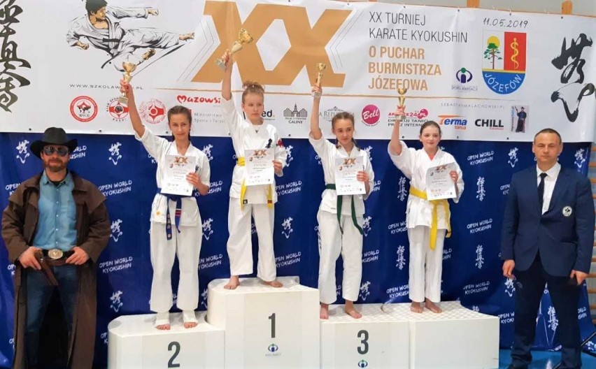 Radomsko: medale karateków z klubu „Randori” w XX Międzynarodowym Turnieju Karate Kyokushin o Puchar Burmistrza Józefowa [ZDJĘCIA]