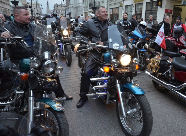 Parada motocyklistów w centrum Łodzi, 26.03.2015