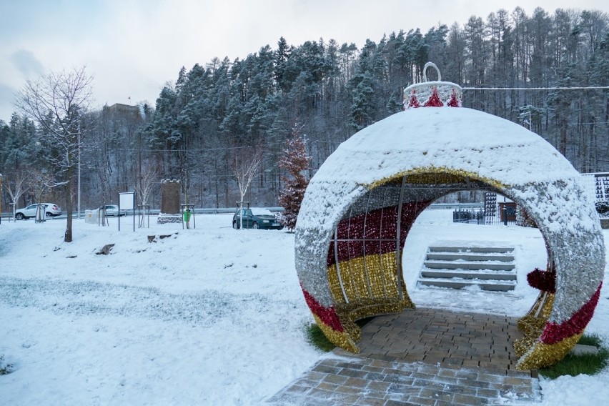 Muszyna. Pierwszy śnieg spadł dzisiejszej nocy [ZDJĘCIA]