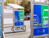 Podpisano umowę na nowy parking "Parkuj i Jedź" w Warszawie. Powstanie na Białołęce w pobliżu stacji kolejowej