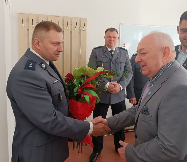 Wprowadzenie nowego komendanta policji w komisariacie w Ciechocinku