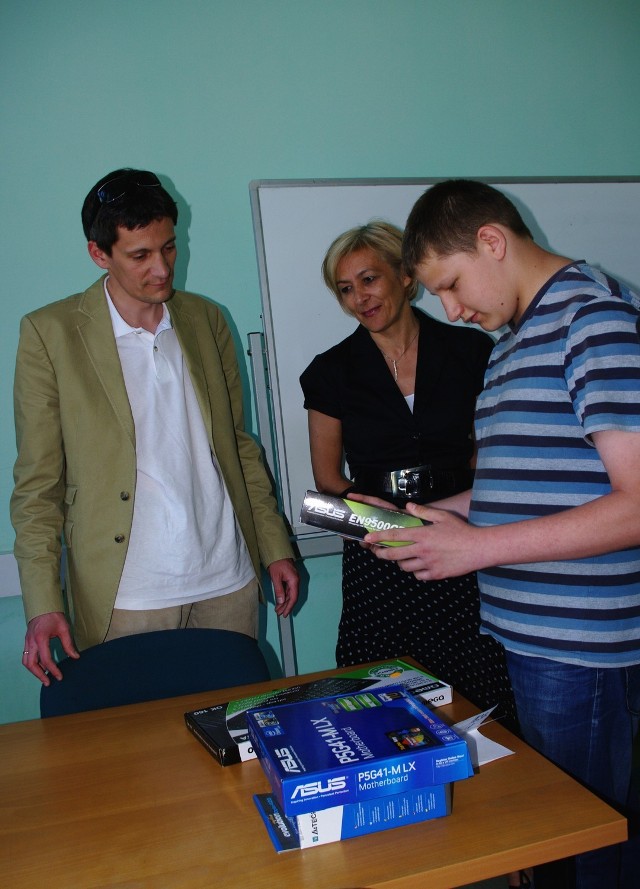 Mateusz Grześkowiak, Ewa Drozd i Karol Szczepaniak.