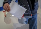 Tydzień po wyborach we Francji, koronawirusa stwierdzono u członków komisji