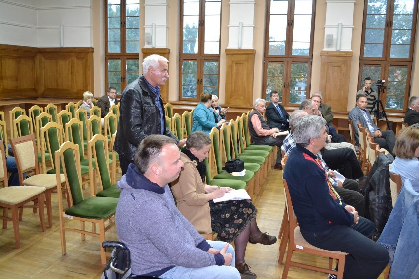 Niska frekwencja na spotkaniu z burmistrzem Malborka