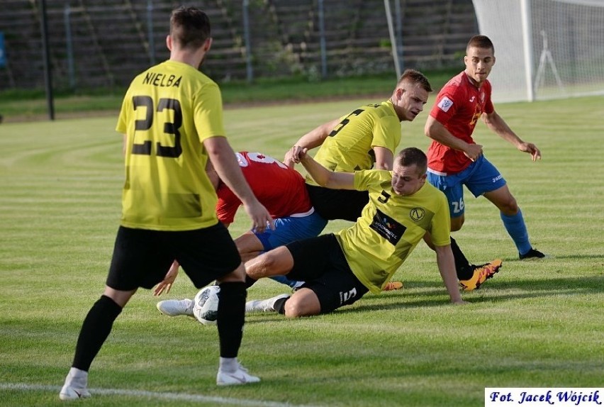 III liga: Gwardia Koszalin - Nielba Wągrowiec 2:2 [ZDJĘCIA]