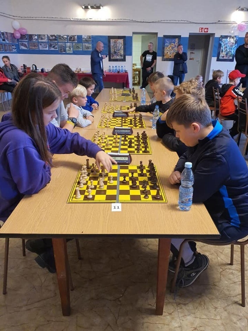 Pierwsze Mistrzostwa Powiatu Lęborskiego w szachach. Zainteresowanie przerosło najśmielsze oczekiwania 