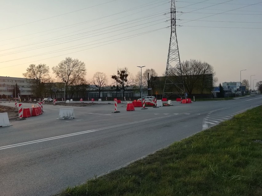 Budowa ronda na skrzyżowaniu ulic Warszawskiej i Żuławskiej. Tymczasowe wprowadzenie ruchu wahadłowego