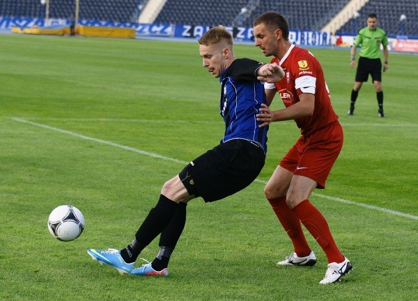 Zawisza Bydgoszcz - Kolejarz Stróże 2:0