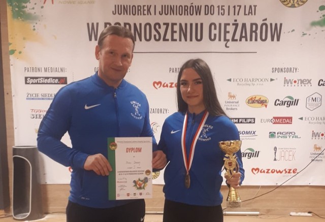 Oliwia Drzazga z klubowym trenerem Sławomirem Berą