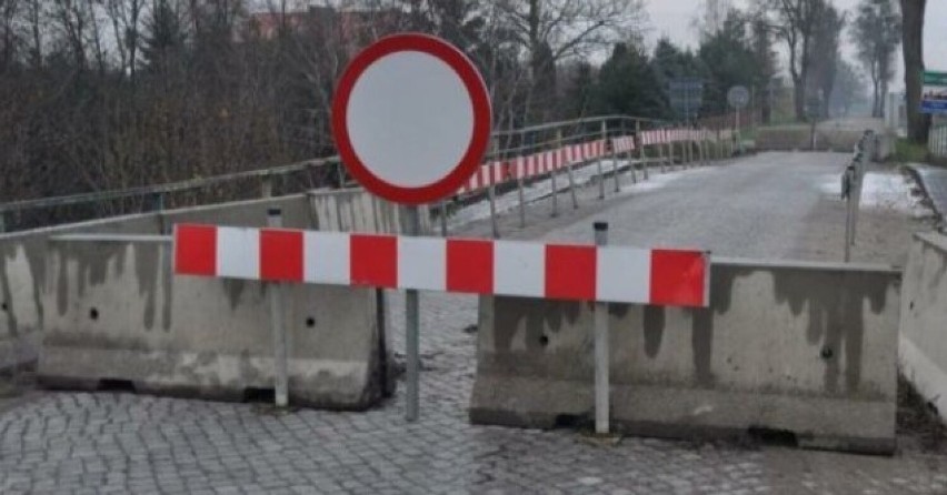 Wiadukt w Dzierzgoniu: brak informacji o objazdach spowodował chaos na drogach! ZDJĘCIA