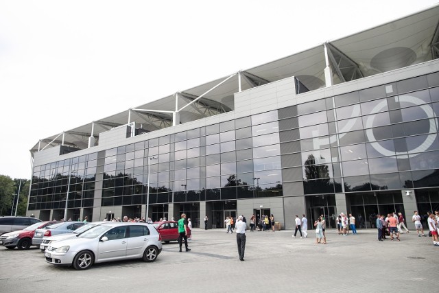 Inauguracyjny mecz na stadionie miejskim w Łodzi przy al. Unii