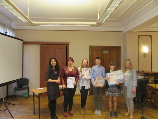 Powiat nowodworski.  Po raz czternasty młodzież z powiatu nowodworskiego rywalizowali ze sobą podczas Powiatowego Konkursu Ekologicznego.