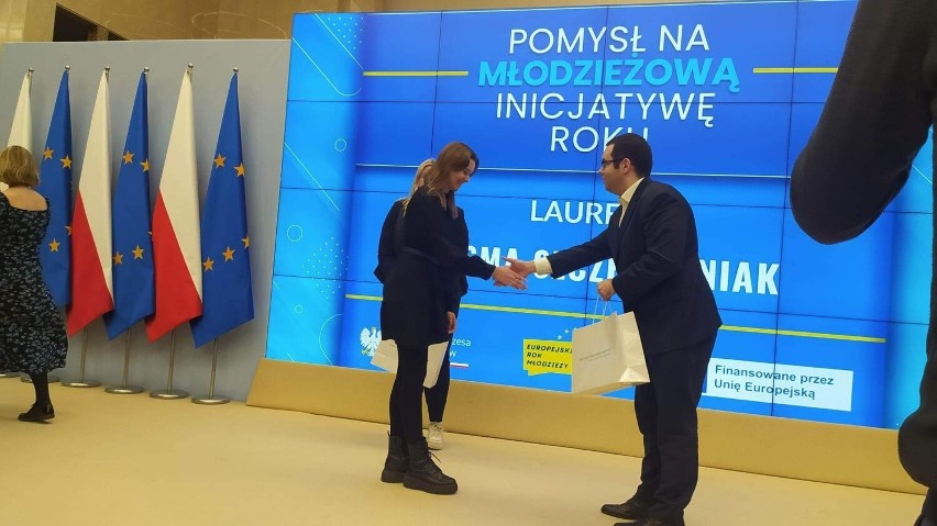 Dwie licealistki z "Traugutta" w Radomiu zostały nagrodzone w konkursie na Młodzieżową Inicjatywę Roku 2022